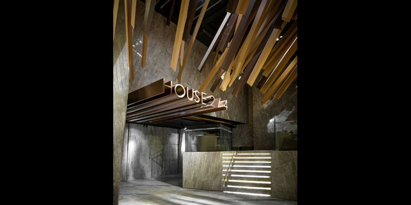 Jinyi Cinemas Guangzhou Haizhucheng IMAX - SEGD - Designers of Experiences