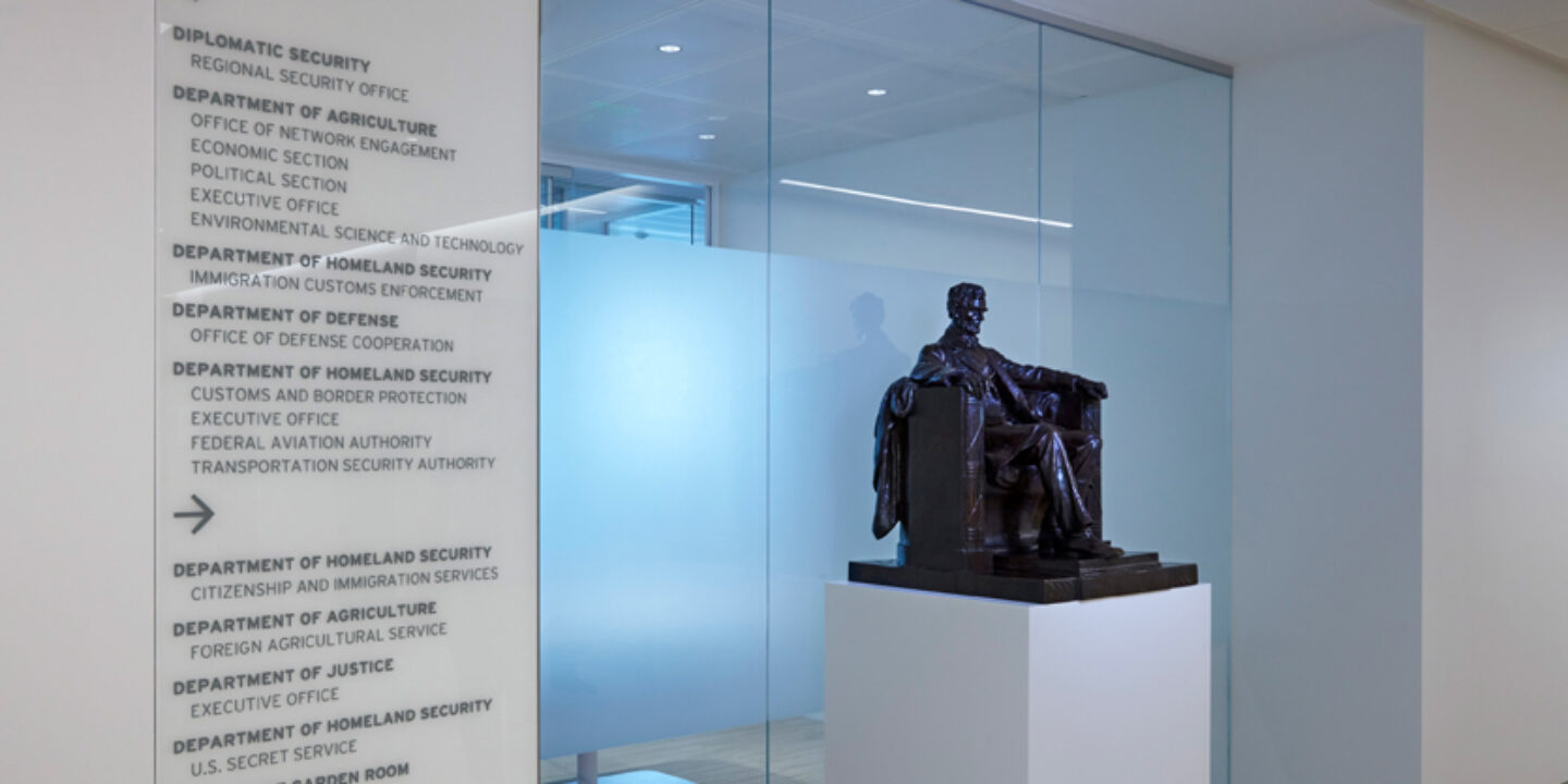U.S. Embassy in London—Poetry of Place - SEGD - Designers of Experiences